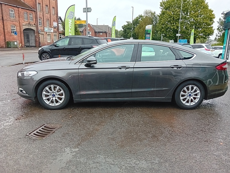 Ford Mondeo 2.0 TDCi Titanium Hatchback 5dr Diesel Manual Euro 6 (s/s) (150 ps) - U1969