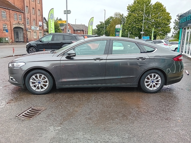 Ford Mondeo 2.0 TDCi Titanium Hatchback 5dr Diesel Manual Euro 6 (s/s) (150 ps) - U1969