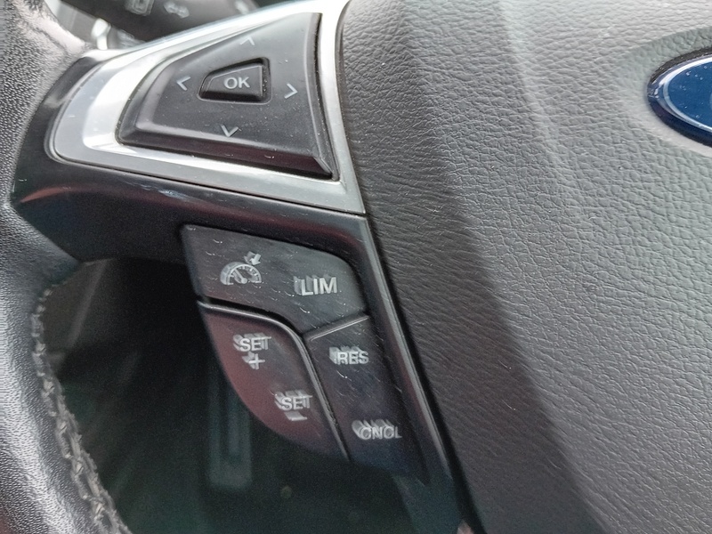 Ford Mondeo 2.0 TDCi Titanium Hatchback 5dr Diesel Manual Euro 6 (s/s) (150 ps) - U1969