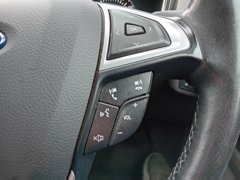 Ford Mondeo 2.0 TDCi Titanium Hatchback 5dr Diesel Manual Euro 6 (s/s) (150 ps) - U1969