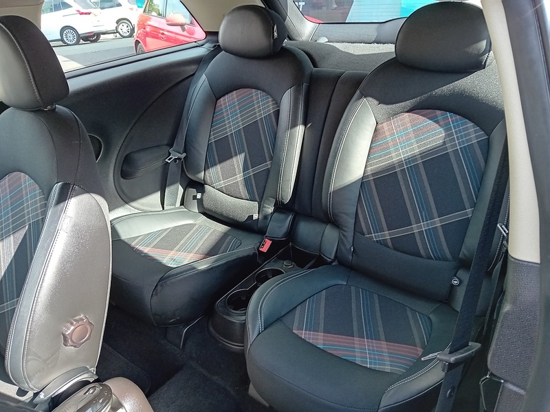 MINI Paceman 2.0 Cooper D SUV 3dr Diesel Auto Euro 6 (112 ps) - U1970