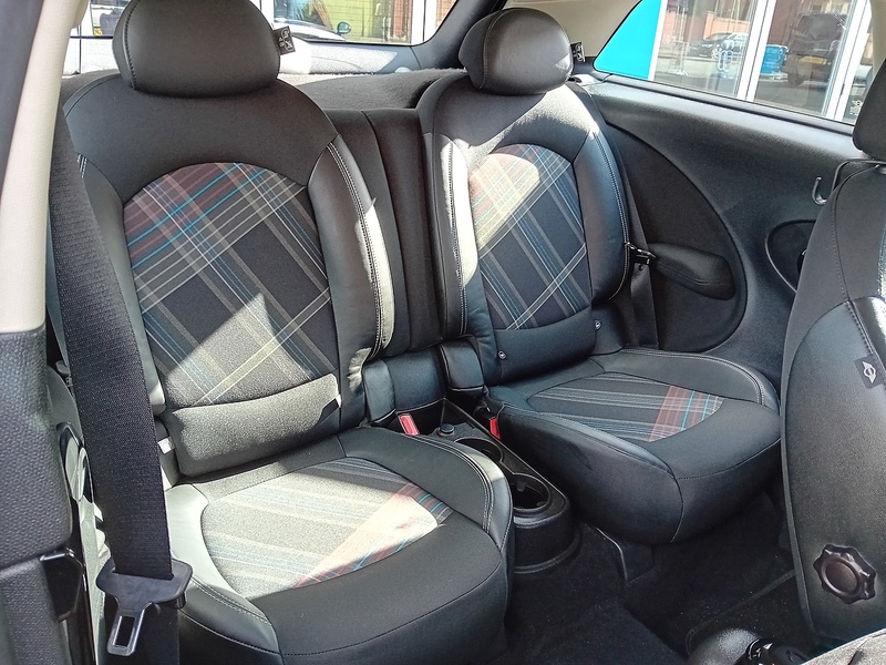 MINI Paceman 2.0 Cooper D SUV 3dr Diesel Auto Euro 6 (112 ps) - U1970
