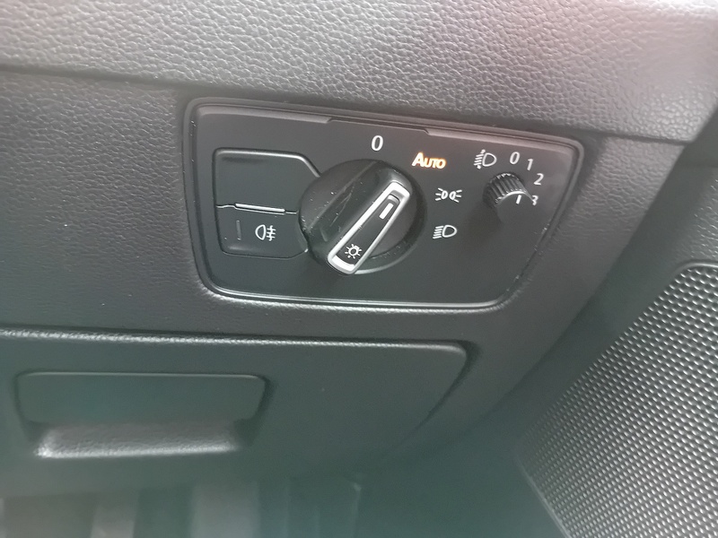 Volkswagen Passat 2.0 TDI BlueMotion Tech SE Estate 5dr Diesel DSG Automatic Euro 6 (s/s) (150 ps) 2.0 5dr Estate - U1974