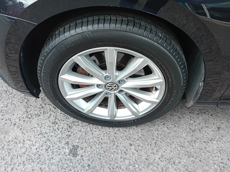 Volkswagen Passat 2.0 TDI BlueMotion Tech SE Estate 5dr Diesel DSG Automatic Euro 6 (s/s) (150 ps) 2.0 5dr Estate - U1974