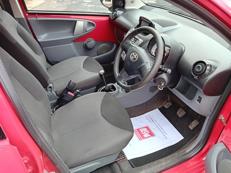 Toyota AYGO 1.0 VVT-i Go Hatchback 5dr Petrol Manual Euro 5 (67 ps) - U1977