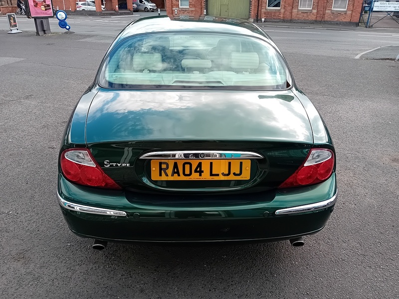 Jaguar S-Type 2.5 V6 SE Plus Saloon 4dr Petrol Automatic (249 g/km, 201 bhp) - U1980