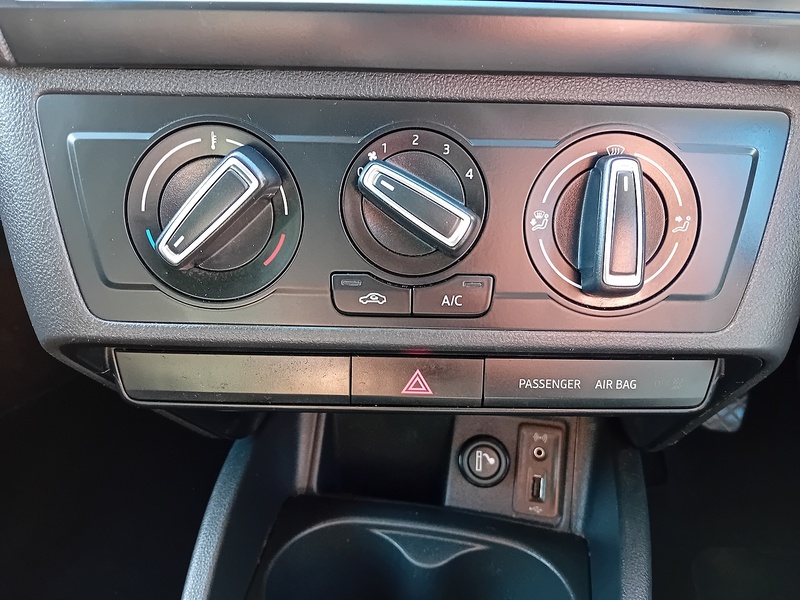 SEAT Ibiza TSI SE Hatchback 1.2 Manual Petrol - U1985