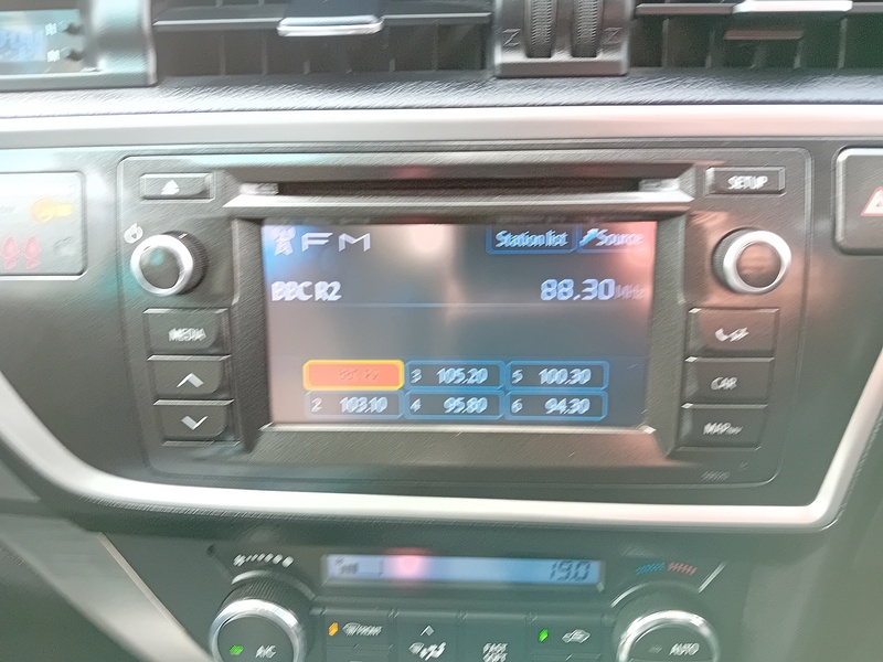 Toyota Auris 1.33 Dual VVT-i Icon Hatchback 5dr Petrol Manual Euro 5 (s/s) (101 ps) - U1988