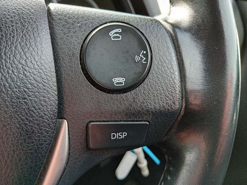 Toyota Auris 1.33 Dual VVT-i Icon Hatchback 5dr Petrol Manual Euro 5 (s/s) (101 ps) - U1988