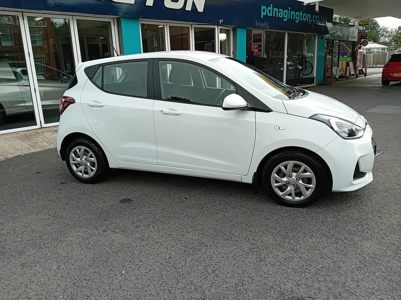 Hyundai i10 1.0 SE Hatchback 5dr Petrol Manual Euro 6 (67 ps) - U1989