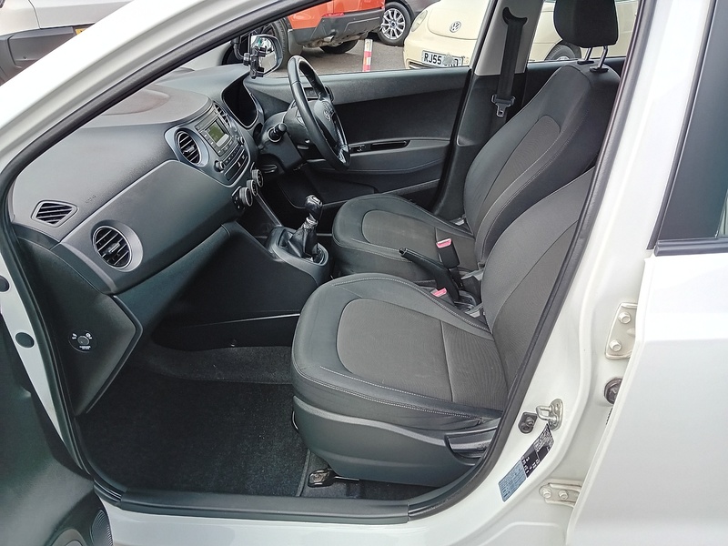 Hyundai i10 1.0 SE Hatchback 5dr Petrol Manual Euro 6 (67 ps) - U1989