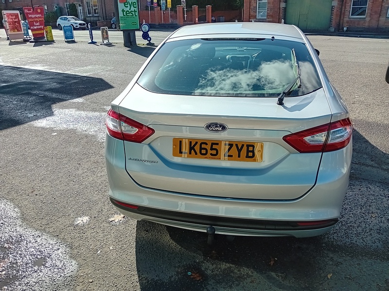 Ford Mondeo 2.0 TDCi Zetec Hatchback 5dr Diesel Manual Euro 6 (s/s) (150 ps) - U1991