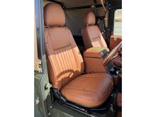 Land Rover Defender 110 2016 - Thumb 7