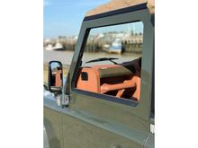 Land Rover Defender 110 2016 - Thumb 6