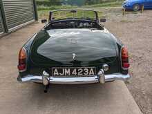 MG MGB Pull-Handle - U102