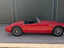 MG A Roadster - U107