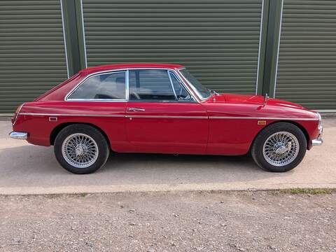 MG MGC GT Saloon 2.0 4dr Saloon Automatic Petrol