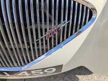 Austin 100/4 Sports - U113