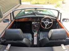MG MGB  - U127