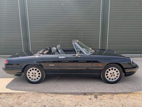 Alfa Romeo Spyder 1.9i Sport Convertible 2dr Petrol Manual (189 g/km, 118 bhp)