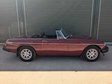 MG MGB  - U132
