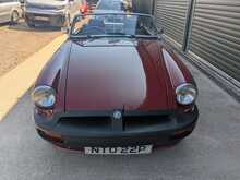 MG MGB  - U132