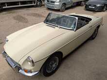 MG MGB  - U136