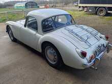 MG MGA Coupe 1500 - U91