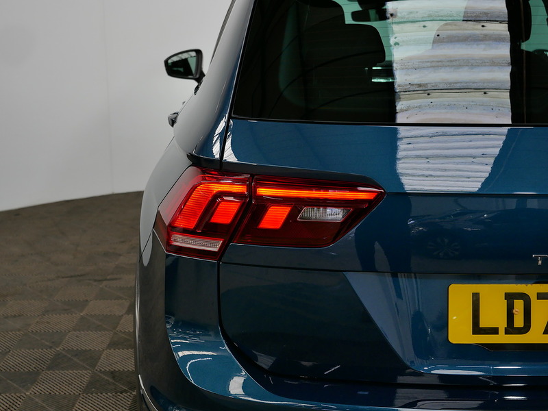 Volkswagen 2.0 TDI R-Line SUV 5dr Diesel DSG 4Motion Euro 6 (s/s) (150 ps)