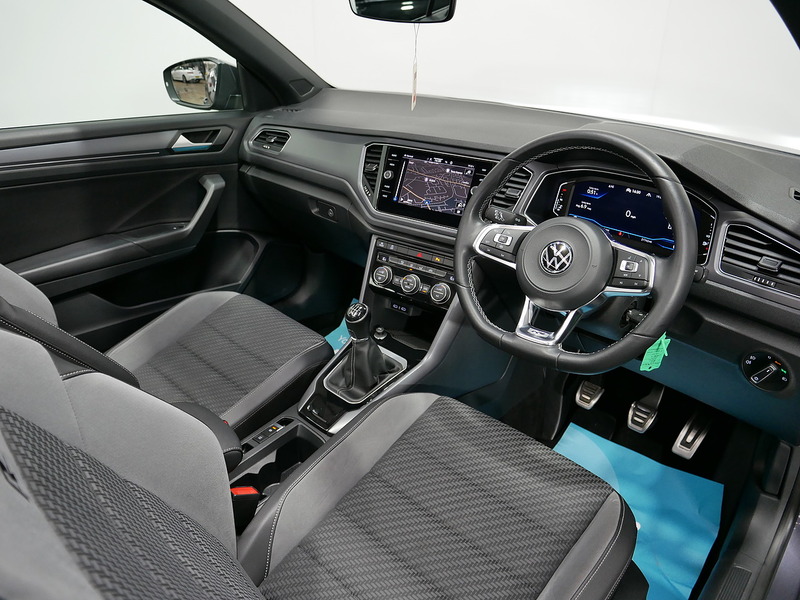Volkswagen 1.5 TSI EVO R-Line Cabriolet 2dr Petrol Manual Euro 6 (s/s) (150 ps)