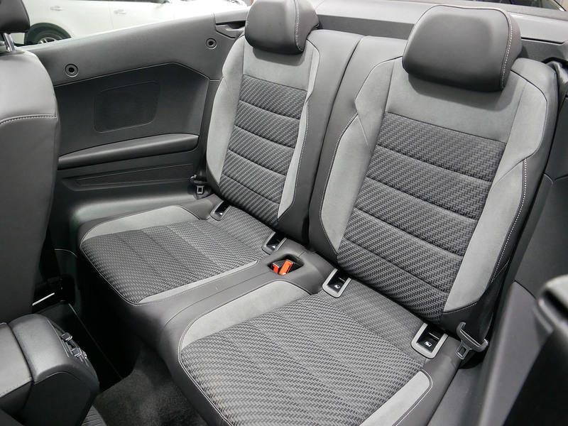 Volkswagen 1.5 TSI EVO R-Line Cabriolet 2dr Petrol Manual Euro 6 (s/s) (150 ps)