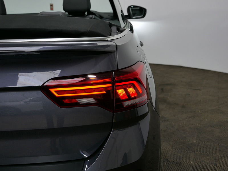 Volkswagen 1.5 TSI EVO R-Line Cabriolet 2dr Petrol Manual Euro 6 (s/s) (150 ps)