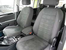 Volkswagen Touran TSI EVO SEL 