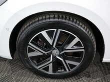 Volkswagen Touran TSI EVO SEL 