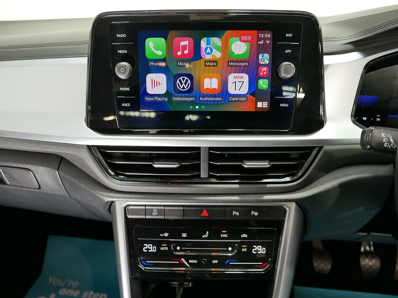 Volkswagen 1.5 TSI Life SUV 5dr Petrol Manual Euro 6 (s/s) (150 ps)