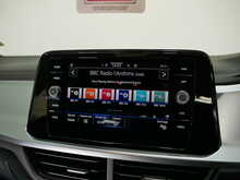 Volkswagen T-Roc TSI Life 