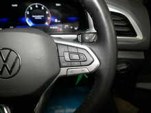 Volkswagen T-Roc TSI Life 