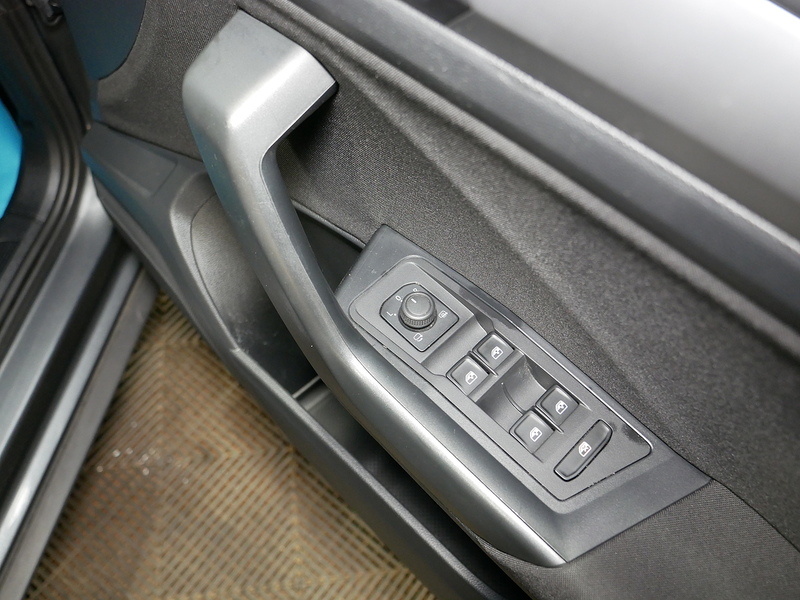 Volkswagen 1.5 TSI Life SUV 5dr Petrol Manual Euro 6 (s/s) (150 ps)