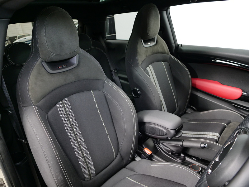 MINI 2.0 John Cooper Works Hatchback 3dr Petrol Manual Euro 6 (s/s) (231 ps)