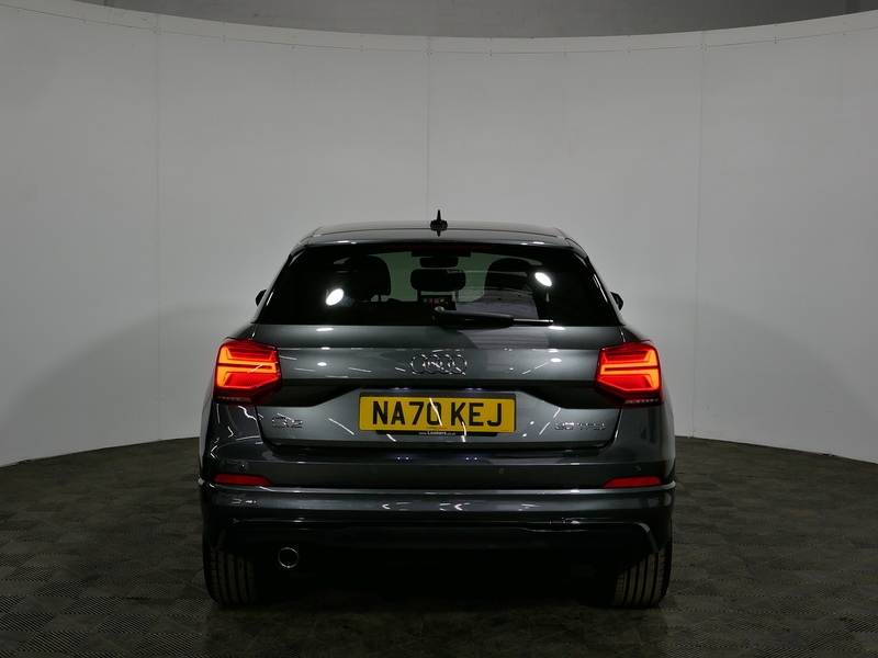 Audi 1.0 TFSI 30 Black Edition SUV 5dr Petrol Manual Euro 6 (s/s) (116 ps)