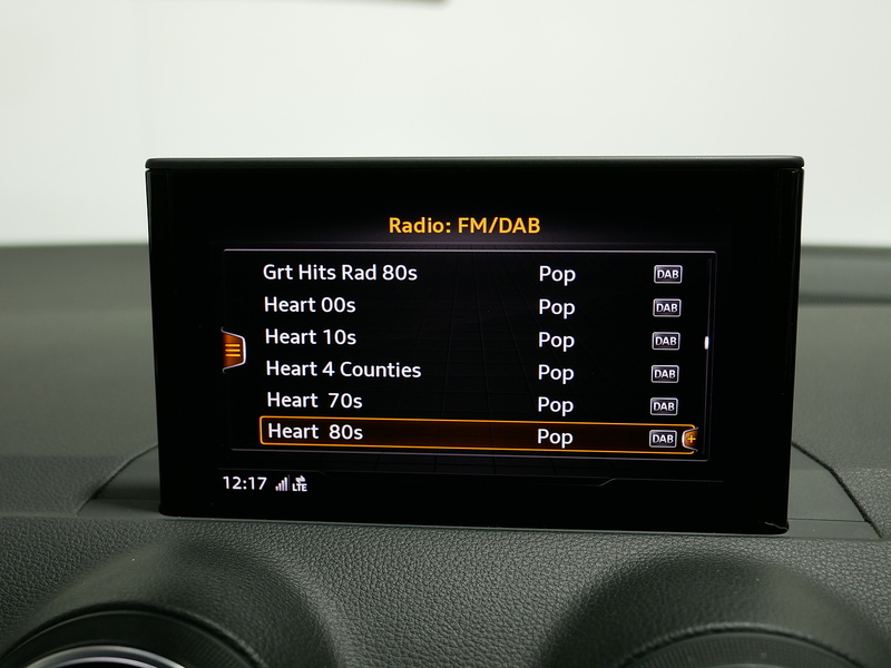 Audi 1.0 TFSI 30 Black Edition SUV 5dr Petrol Manual Euro 6 (s/s) (116 ps)