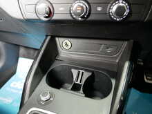 Audi Q2 TFSI Black Edition 