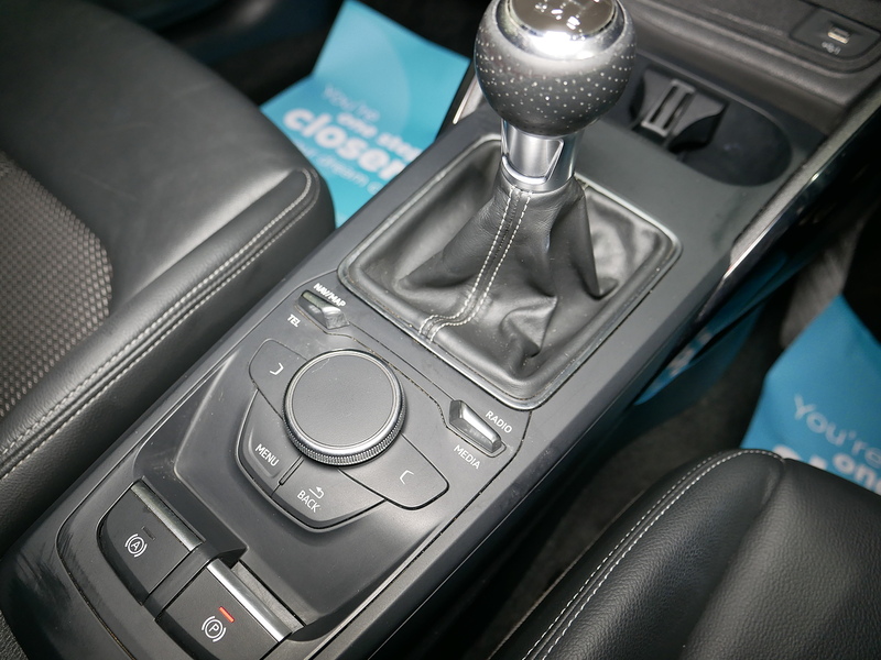 Audi 1.0 TFSI 30 Black Edition SUV 5dr Petrol Manual Euro 6 (s/s) (116 ps)