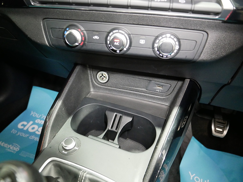 Audi 1.0 TFSI 30 Black Edition SUV 5dr Petrol Manual Euro 6 (s/s) (116 ps)