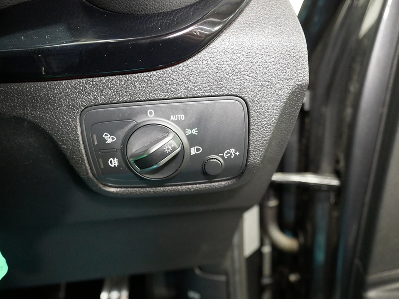 Audi 1.0 TFSI 30 Black Edition SUV 5dr Petrol Manual Euro 6 (s/s) (116 ps)