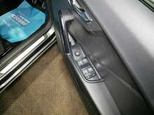 Audi Q2 TFSI Black Edition 