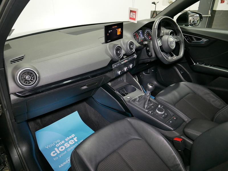 Audi 1.0 TFSI 30 Black Edition SUV 5dr Petrol Manual Euro 6 (s/s) (116 ps)