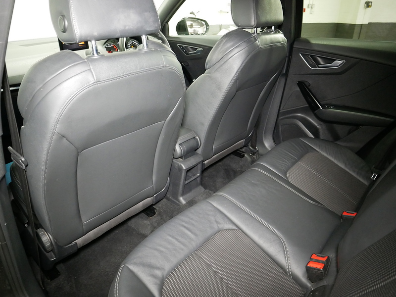 Audi 1.0 TFSI 30 Black Edition SUV 5dr Petrol Manual Euro 6 (s/s) (116 ps)