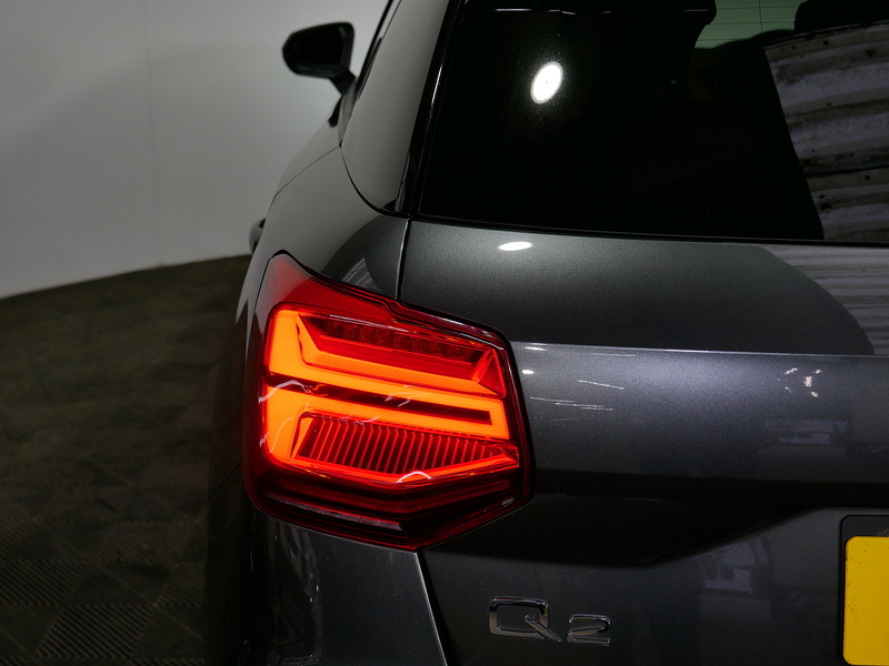 Audi 1.0 TFSI 30 Black Edition SUV 5dr Petrol Manual Euro 6 (s/s) (116 ps)