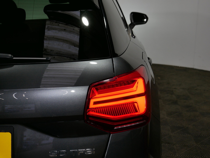 Audi 1.0 TFSI 30 Black Edition SUV 5dr Petrol Manual Euro 6 (s/s) (116 ps)